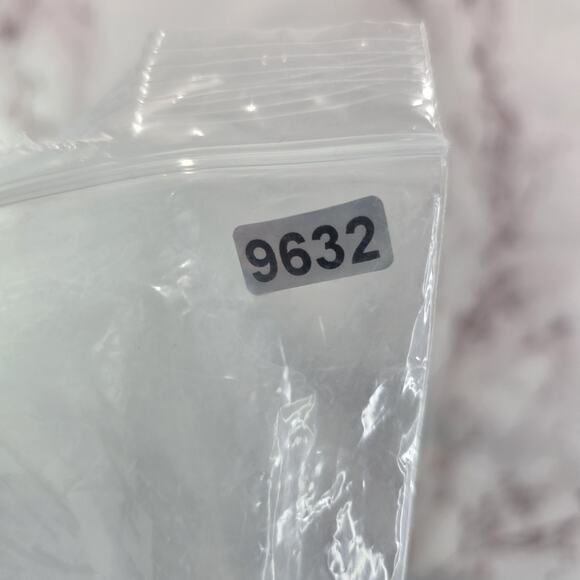 Carhartt T Shirt Mens Small Grey Pocket Tee Long Sleeve Original Fit Mercedes - Picture 13 of 13